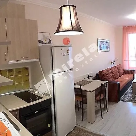 Zori Apartment Vip Zone Lägenhet